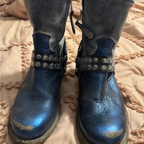 Freebird Ramone Blue Leather Studded Boots - Picture 6 of 14